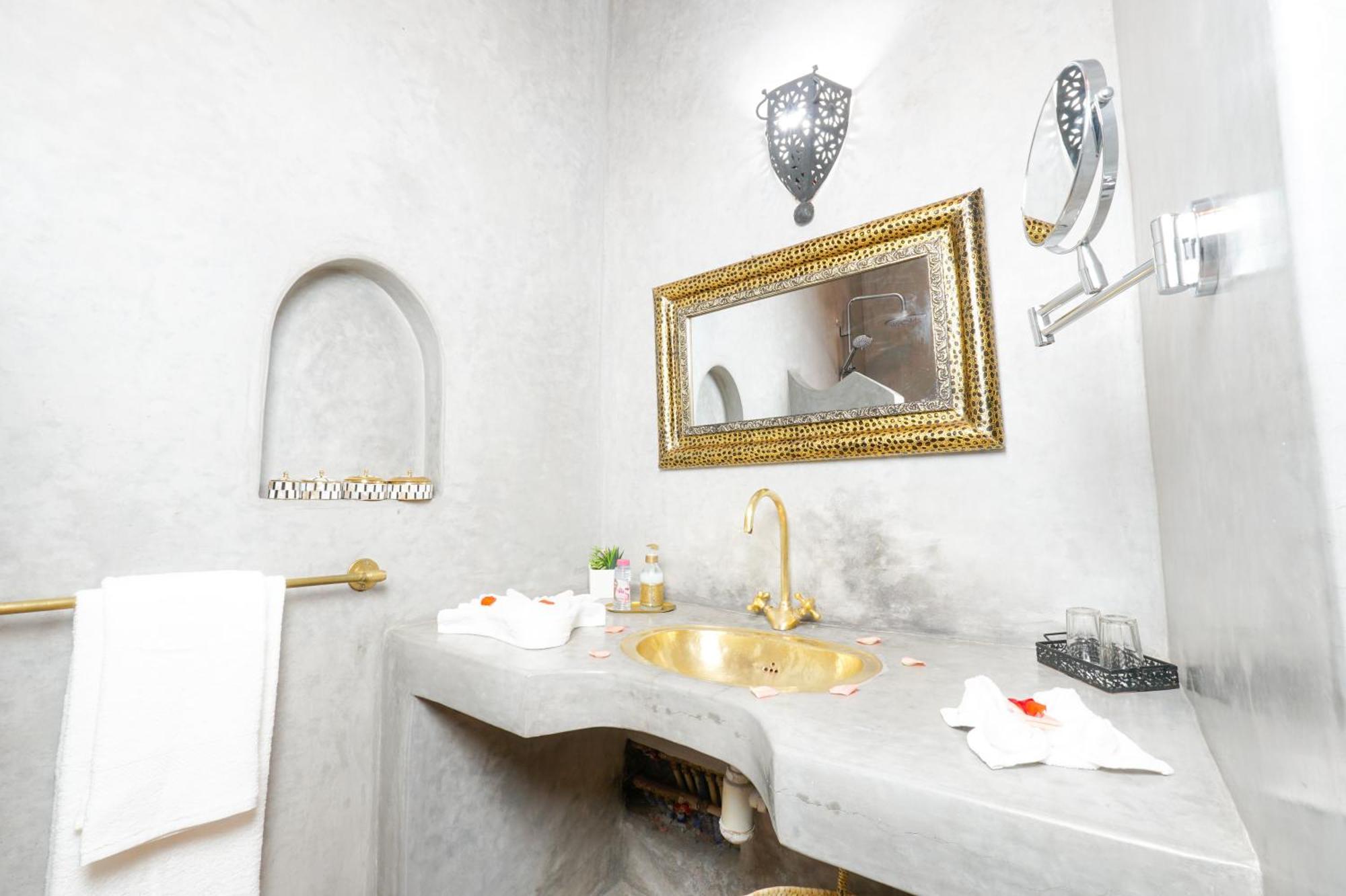 Riad Darna 4 Chambres Avec Piscine Et Petit Dejeuner Marrakesh Extérieur photo