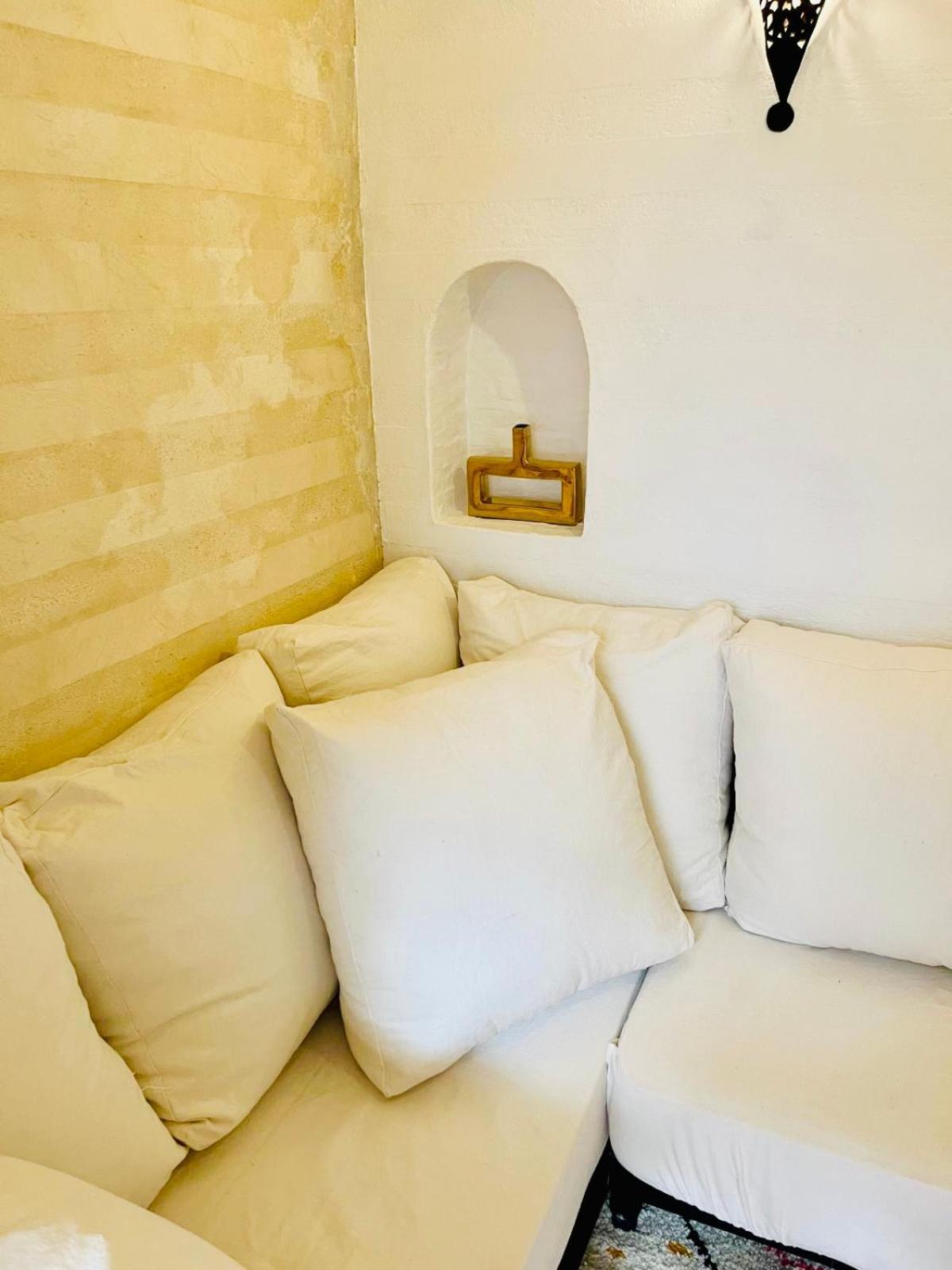 Riad Darna 4 Chambres Avec Piscine Et Petit Dejeuner Marrakesh Extérieur photo